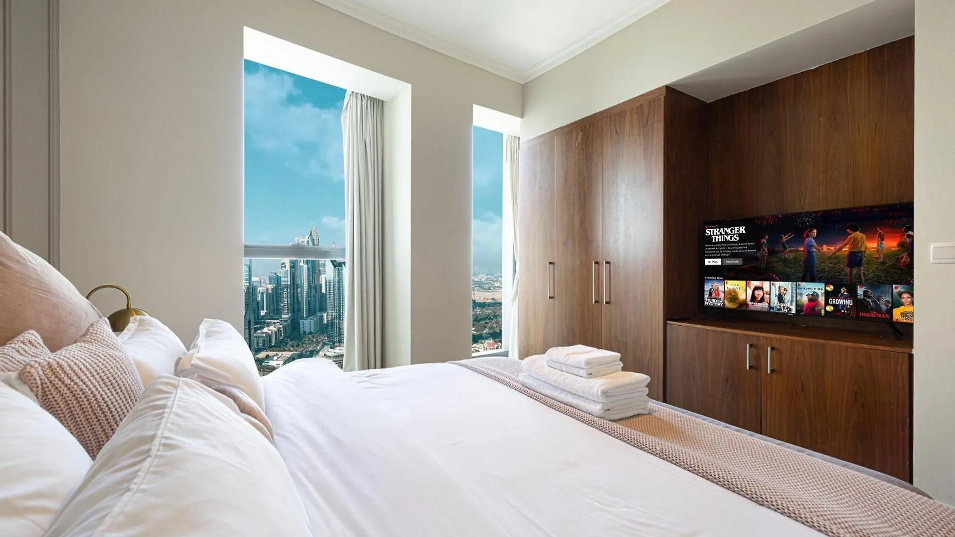 Brand-New 4Br Luxury Apartment With Burj Khalifa View And Direct Dubai Mall Access - Ps5 Included