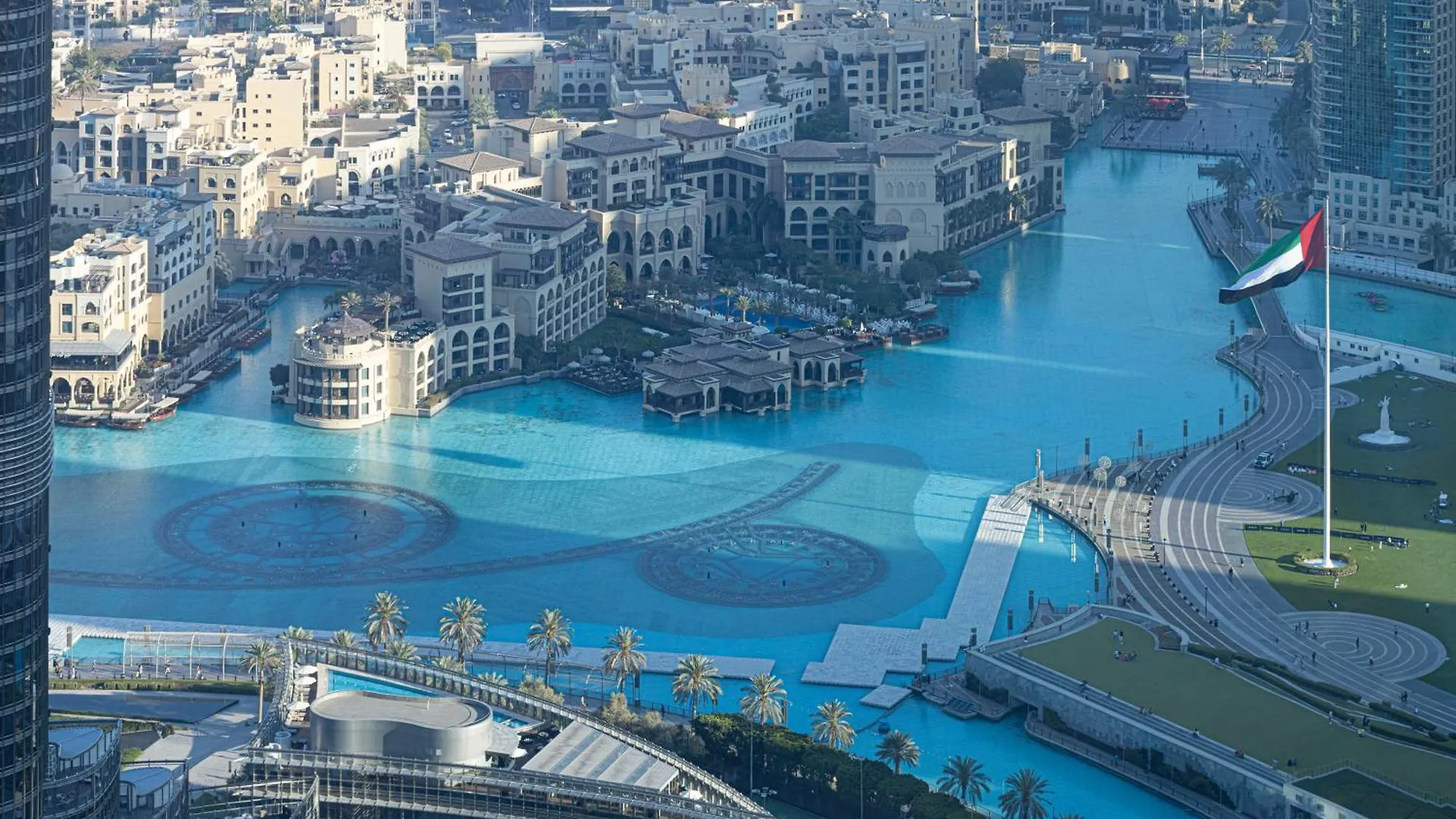 Brand-New 4Br Luxury Apartment With Burj Khalifa View And Direct Dubai Mall Access - Ps5 Included
