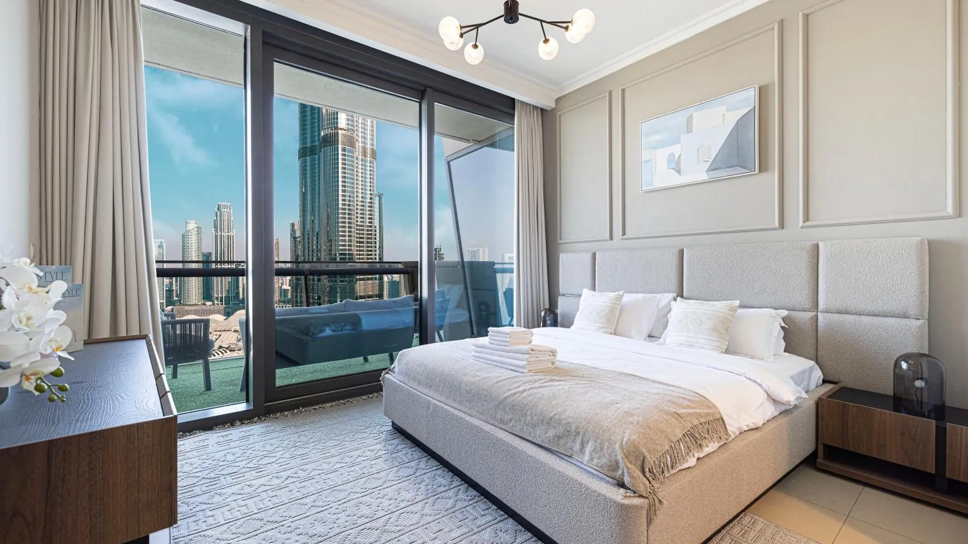 Brand-New 4Br Luxury Apartment With Burj Khalifa View And Direct Dubai Mall Access - Ps5 Included